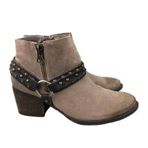 Crown Vintage Women's Sized 8M Wendy Tan Brown Leather Side Zip Harness Boots